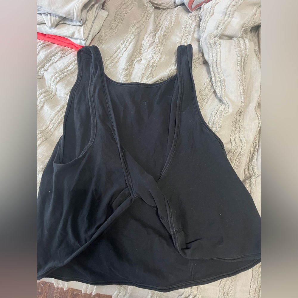 Lululemon tank